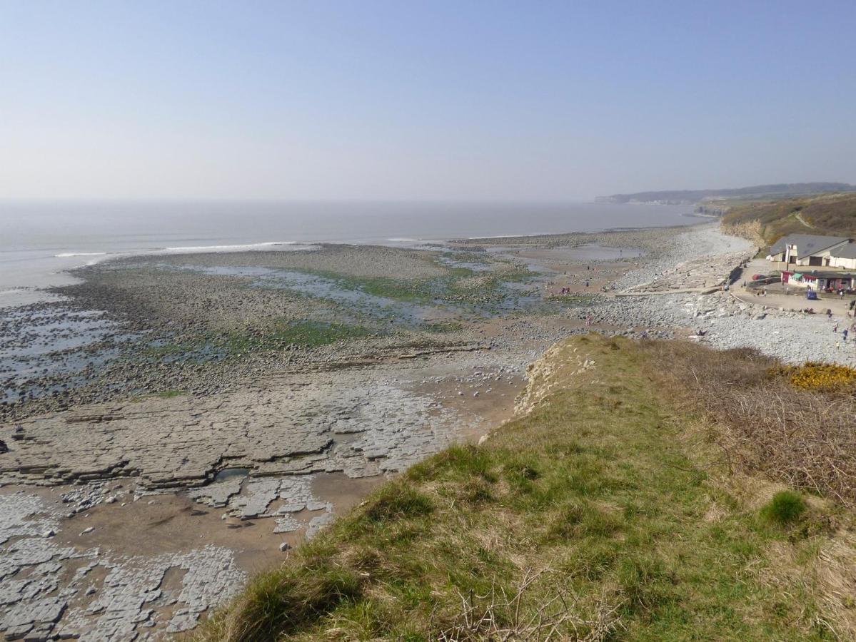 The Old Bakehouse Villa Llantwit Major Exterior photo